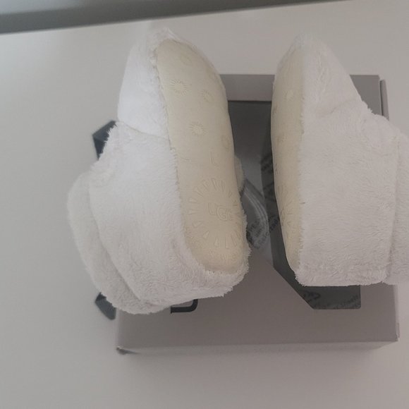 Baby Ugg Size 04/05 - Picture 8 of 8